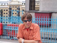 06-07-23 069 : Gerold, London, Tower Bridge